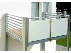 Balkone^Designbalkon Standard 288 x 236 x 290cm Holzboden mit Lamellengeländer