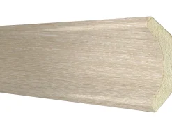Akustikpaneele^Hohlkehlleiste Eiche foliert 22 m x 22 m Länge 2600 mm