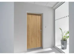 Wohnungseingangstüren*Splendoor Wohnungseingangstür BARI ACOUSTIC 44dB RC2 Rechts Eiche nach Maß
